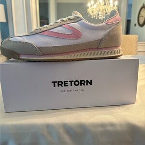 Tretorn  Draper James Rawlings 2.0  size 8M pink tan and white